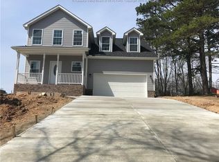 14 Friendship Ln, Scott Depot, WV 25560