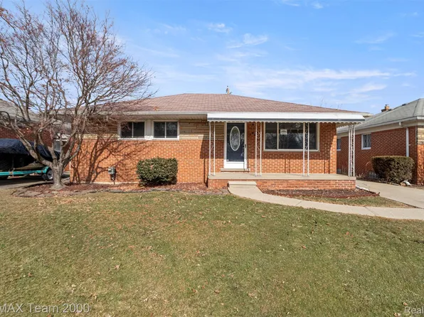 19431 Stephens Dr, Eastpointe, MI 48021