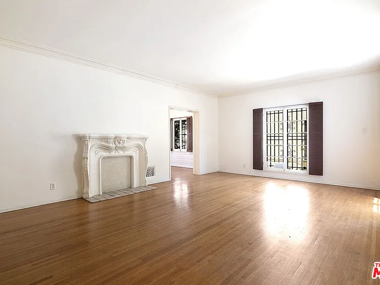 1219 S Alfred St — Photo 4