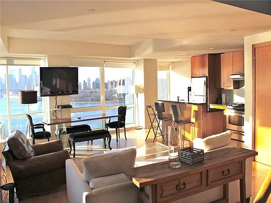 Rented by Avenue Sotheby's International Realty | media 15