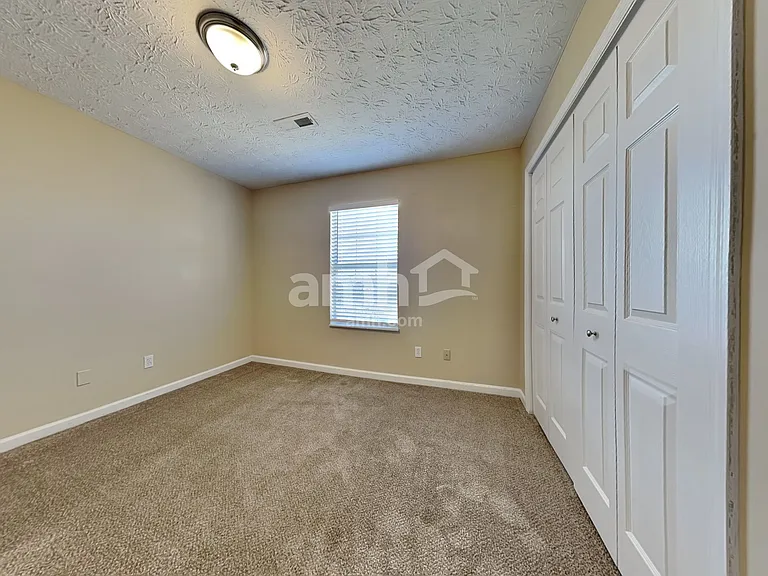 8317 Mecklenburg Ct — Photo 18