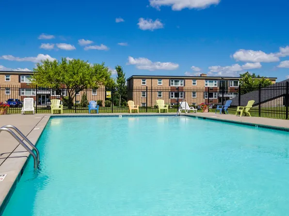 Cedarview Commons, 2376 Ariel St N #Ff7367b64, Saint Paul, MN 55109