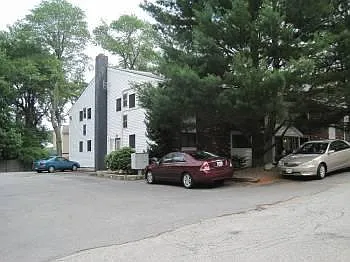 2 bed, 750 sqft, $1,850 — Photo 2