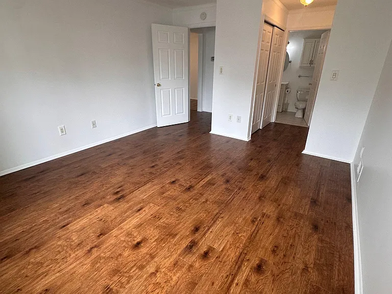 551 Clubhouse Ct #9 — Photo 14