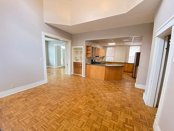 2nd image of 46 W Starr Ave #46