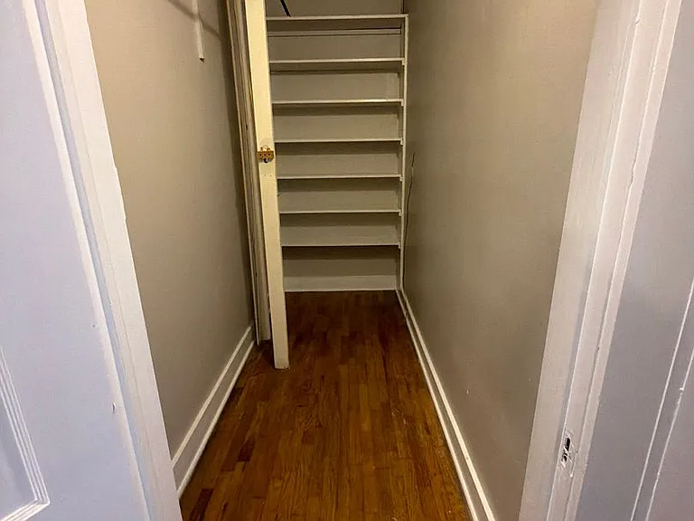 150 Crescent Ave — Photo 16