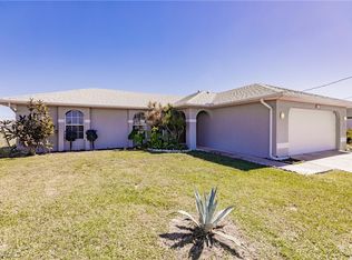 409 NW 18th Pl, Cape Coral, FL 33993