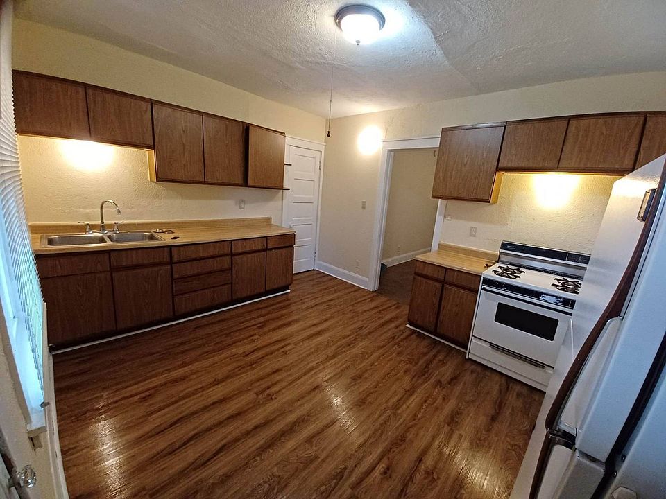 1st image of 1601-03 5th Ave #1603-1E
