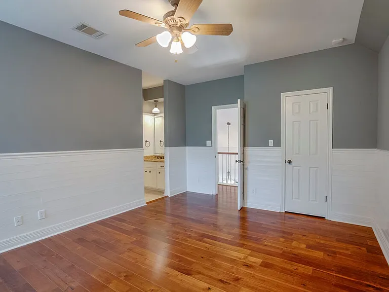 10200 Treasure Island Dr — Photo 16