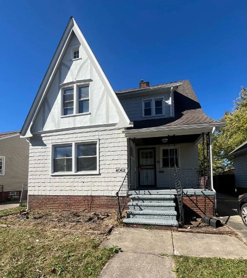 Westpark - 3 Bedrooms - Single Family Home — Photo 1