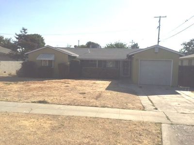4468 N Augusta St, Fresno, CA, 93726