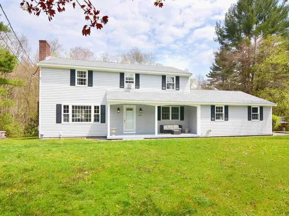 1160 Salem St, North Andover, MA 01845