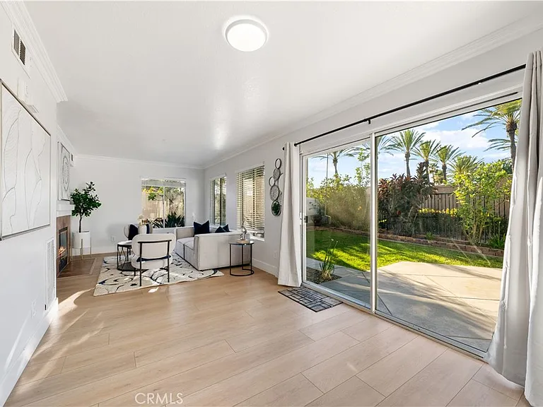 2 Cameron Cir — Photo 15
