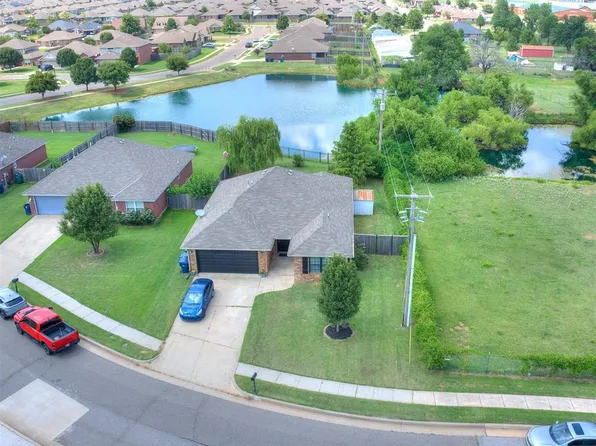 8405 SW 46th Pl, Oklahoma City, OK 73179