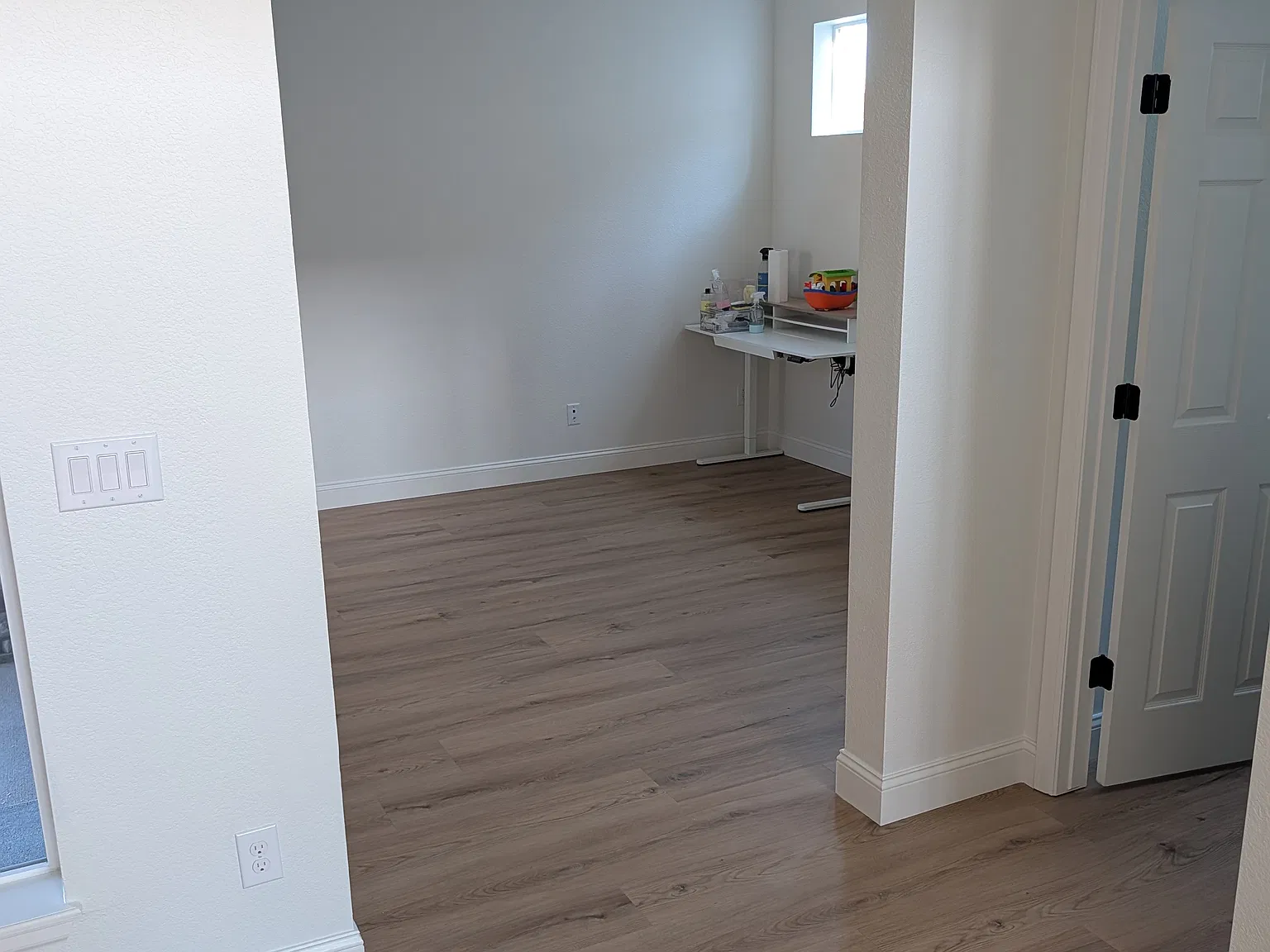 4 bed, 3.5 bath, 2981 sqft, $3,300 — Photo 4