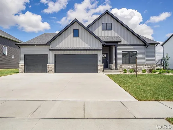 3106 Ashley Dr, Glen Carbon, IL 62034