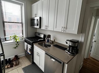 6947 N Ashland Blvd #G2, Chicago, IL 60626
