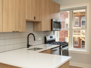 4123 W Belle Plaine Ave #1E, Chicago, IL 60641