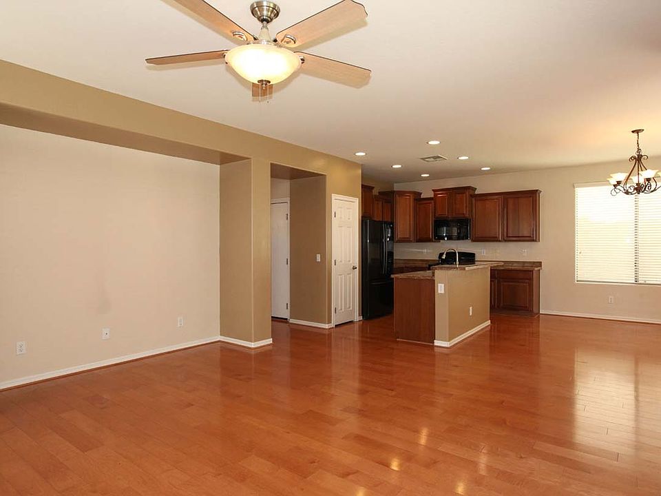 1st image of 19037 E Seagull Dr