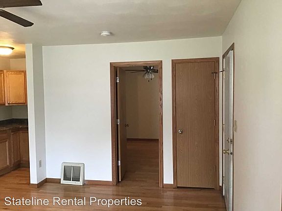 4th image of 1912 16th Ave APT 1