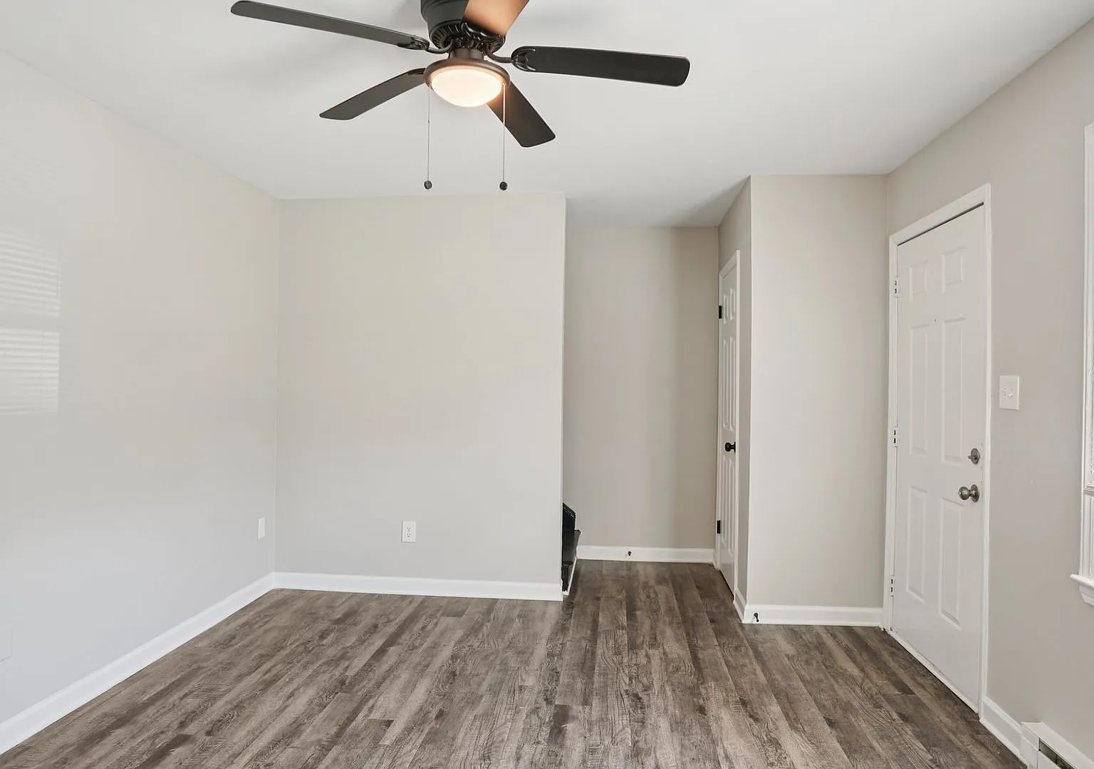 1601 West Townhomes — Photo 4
