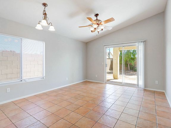 4th image of 12721 N El Frio St
