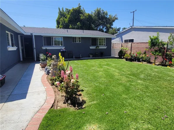 2214 Mark St, Santa Ana, CA 92703