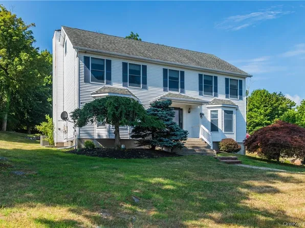 11 Peterson Rd, Monroe, NY 10950