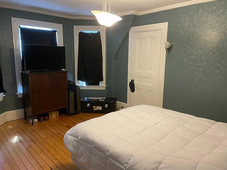 178 S Main St #B — Photo 6