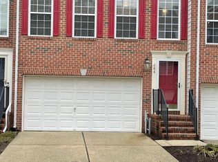 64 Two Rivers Dr, Edgewater, MD 21037