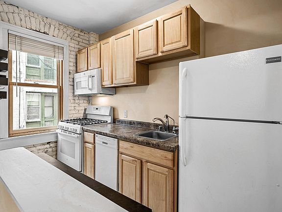3rd image of 2218 Nicollet Ave APT 23