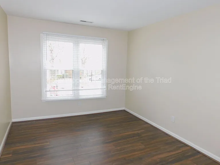 2828 Windy Xing — Photo 9
