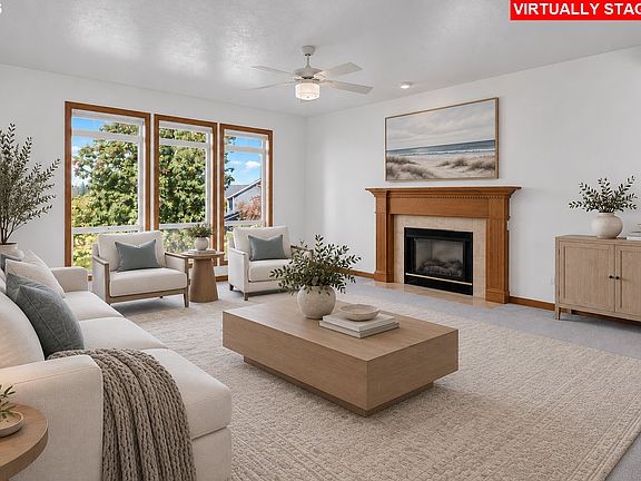 4th image of 22874 SW Martin Ct