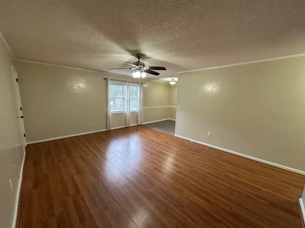109 Elmwood Ave Unit C, Ladson, SC 29456