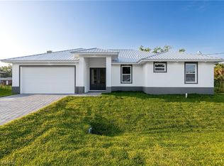 351 4th Ave, Labelle, FL 33935