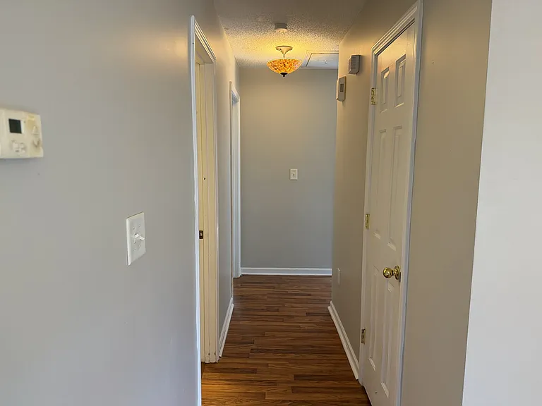 375 Brookfield Dr — Photo 8