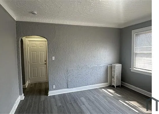 13919 Hartwell St #7 — Photo 8