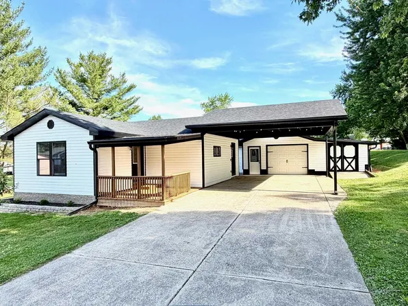 1802 27th St, Bedford, IN 47421