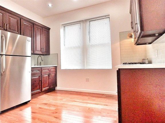 2nd image of 31-90 31st St #3N