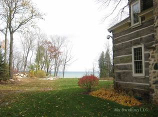 614 Lake Shore Rd, Grafton, WI 53024