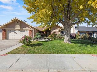 37901 Maureen St, Palmdale, CA 93550