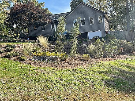 2nd image of 421 Julie Anne Way