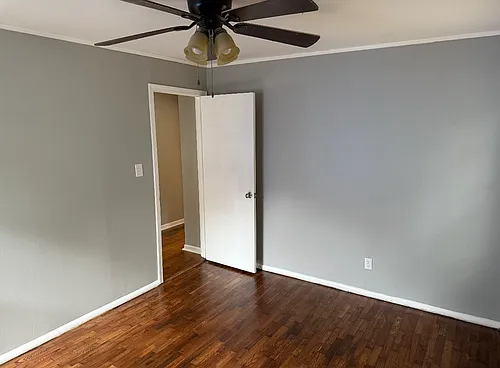 114 Amelia Ln SW Photo 1