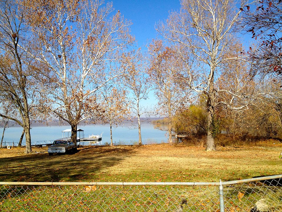 View of Lake ,Fenced Yardr