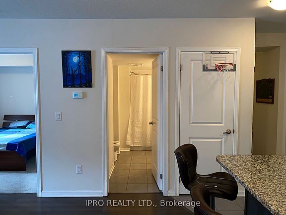 2nd image of 60 Baycliffe Cres #112
