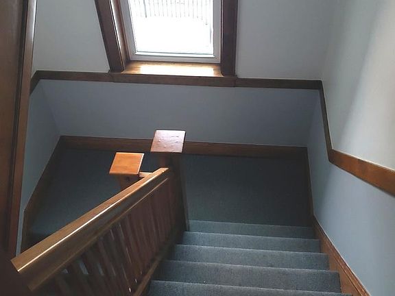 5th image of 2619 W Leland Ave APT 2