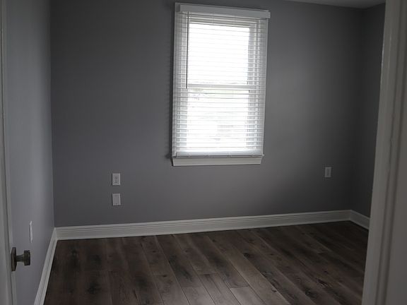 5th image of 6001 Mandeville St