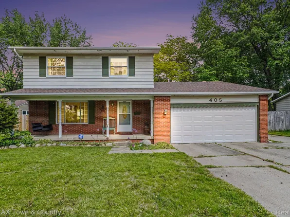 405 Terrace Dr, Flushing, MI 48433