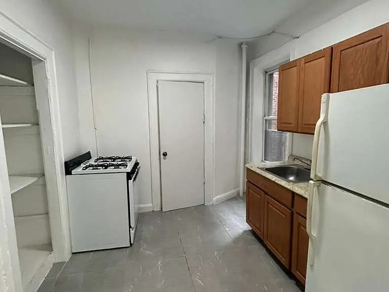 759 Highland Ave #H6 — Photo 16