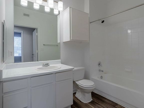 5th image of 9550 N Wayside Dr #6caa251d7